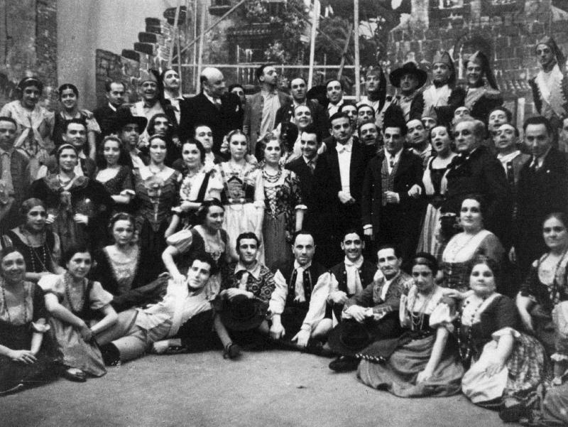 L'elisir d'amore. Foto di gruppo