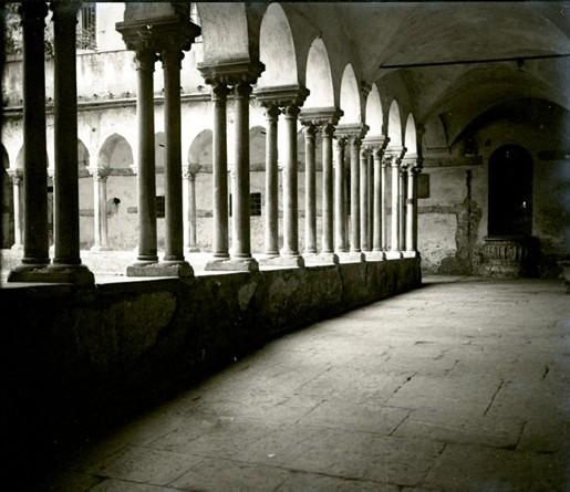 San Matteo. Chiostro (taglio)