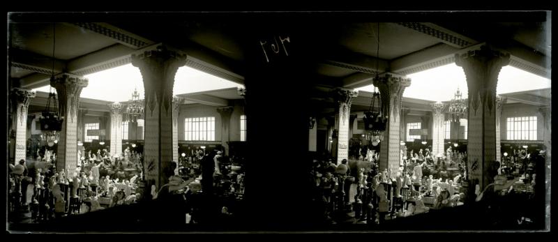 Interno della Mostra Coloniale (originale)