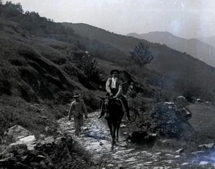 Gita a Capenardo - Ciarli sull'asino (taglio)