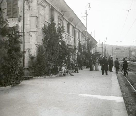 Gita alla Vittoria. Stazione di Busalla (taglio)