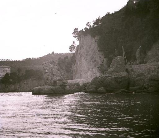 Due scogli a Paraggi detti le sedie dell'Abate (taglio)