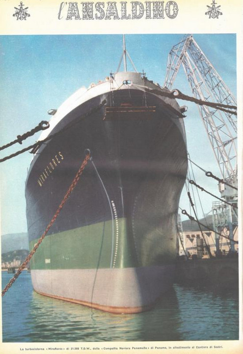 p. 28 (quarta di copertina) - la turbocisterna "Miraflores" di 31.500 T.D.W., della "Compania Naviera Panamena" di Panama, in allestimento al Cantiere di Sestri
