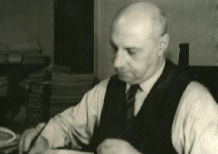 Ritratto di Giovanni Ansaldo nella sede de "Il Mattino"