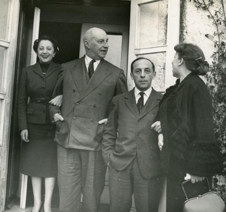 Giovanni Ansaldo, Carmen Strigari, Maria Luigia Boscoscuro, Leo Longanesi, Mimma Strigari ed Elena Camino