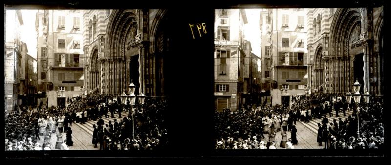 Cattedrale di San Lorenzo. Processione religiosa (originale)