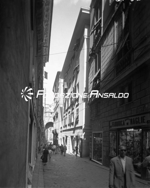 Genova - via del Campo