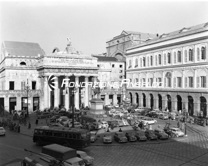Genova - piazza De Ferrari