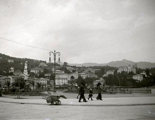Santa Margherita. Passeggiata a mare (taglio)