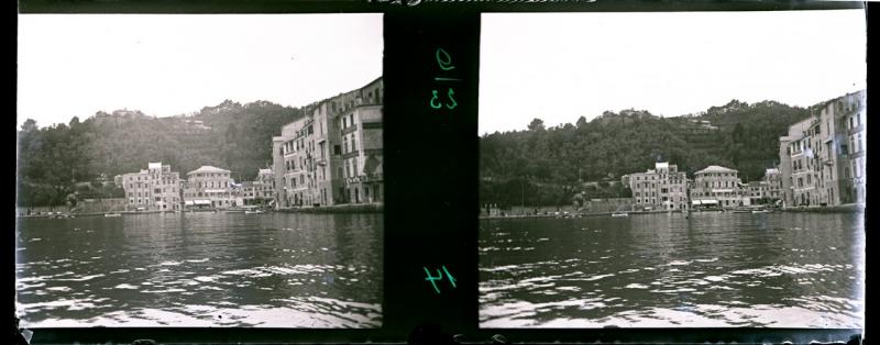 Porto di Portofino. Il paese visto dal mare (originale)