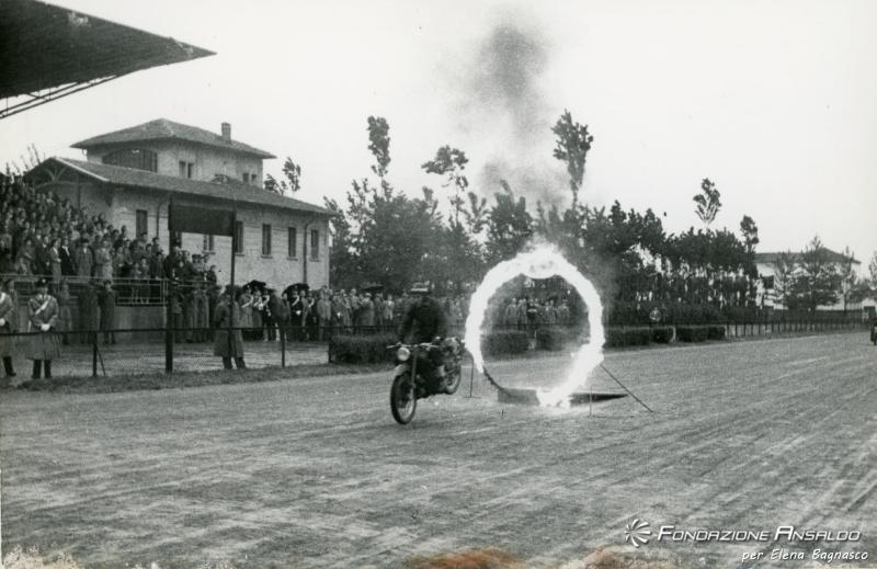 Moto Guzzi - Carosello motociclistico