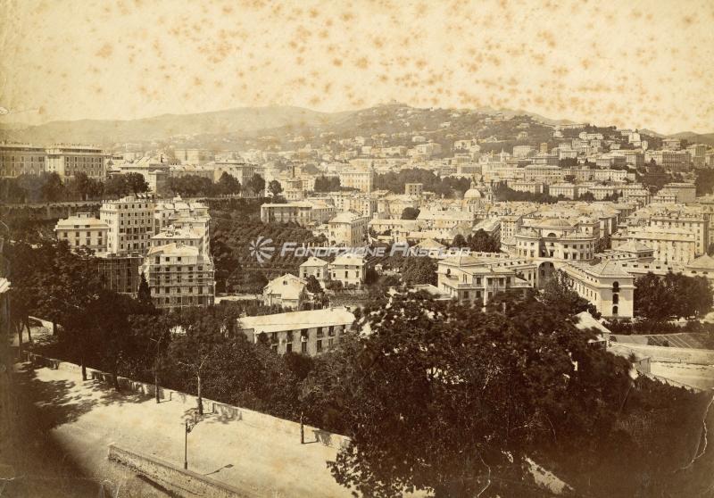 Genova - panorama da corso Podestà