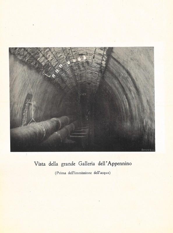 Vista della Grande galleria dell'Appennino prima dell'immissione dell'acqua