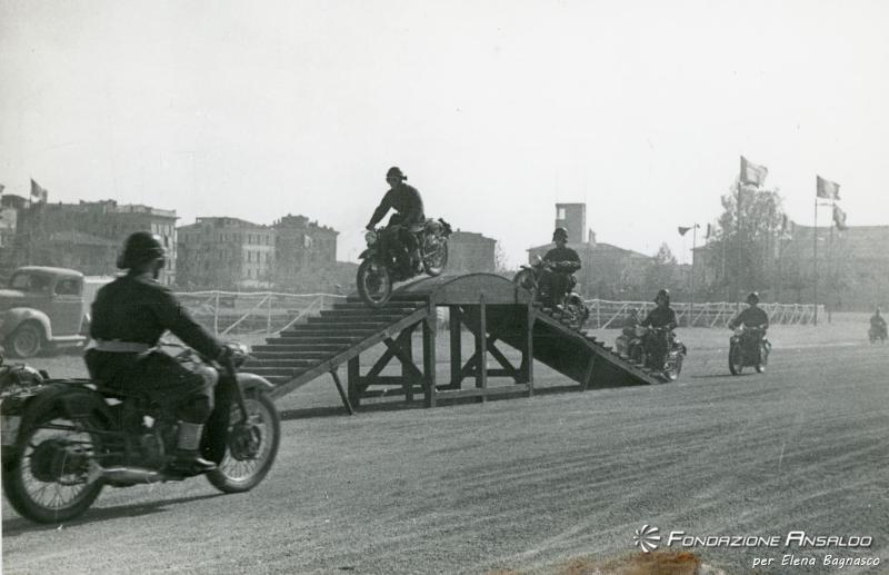 Moto Guzzi - Carosello motociclistico