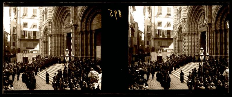 Cattedrale di San Lorenzo. Processione religiosa (originale)