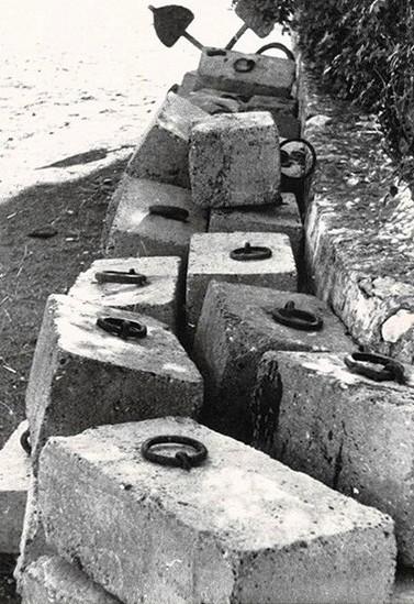 Pesi per la rete di una tonnara in Sicilia - p. 55