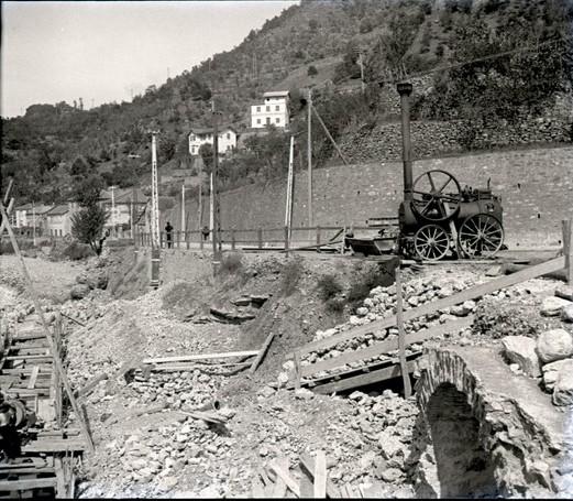 Lavori stradali in val Bisagno (taglio)