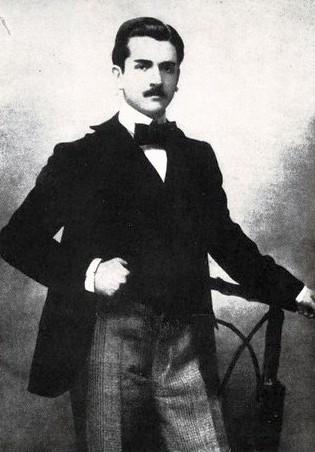 Ritratto dello scrittore Raymond Roussel, celebrato tiratore alla pistola e dandy - p. 54