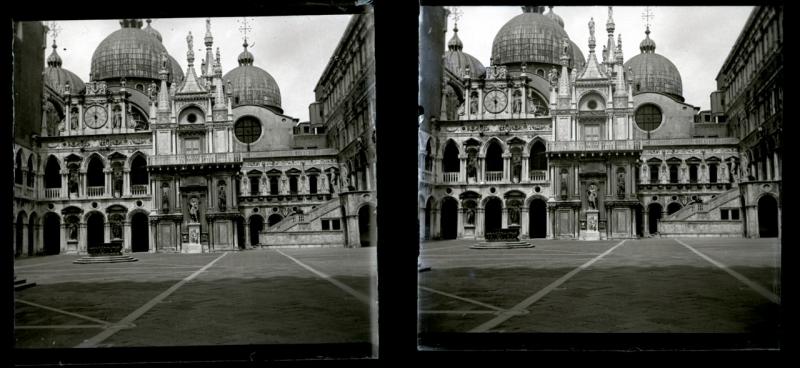 Cortile di Palazzo Ducale (originale)