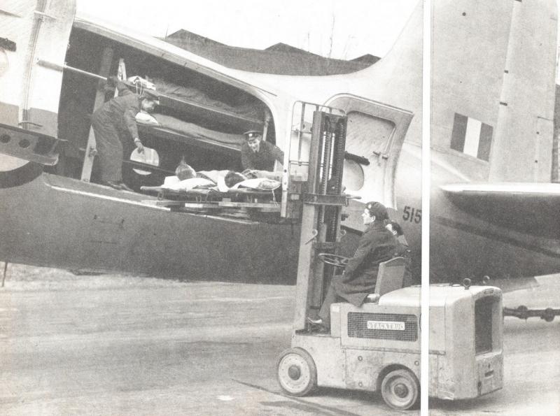 Lo 'Stacatruc' in un campo d'aviazione, utilizzato per i trasporti in officina. - p. 74