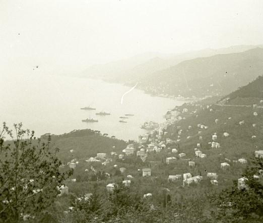 Panorama della Riviera di Ponente da Portofino Kulm (taglio)