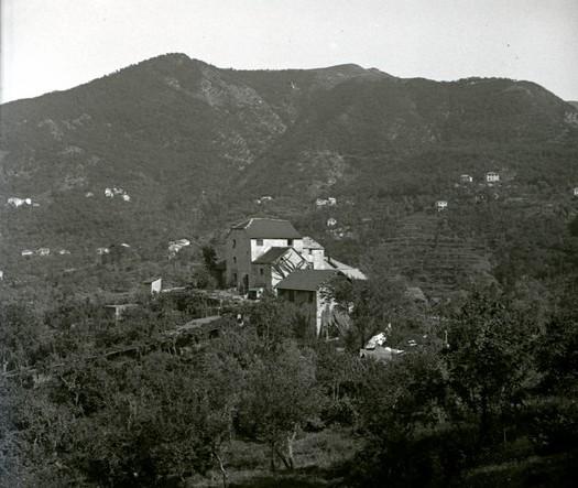 Serino. La torre (taglio)