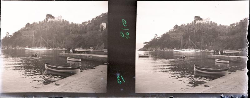 Porto di Portofino. Castello Brown (originale)