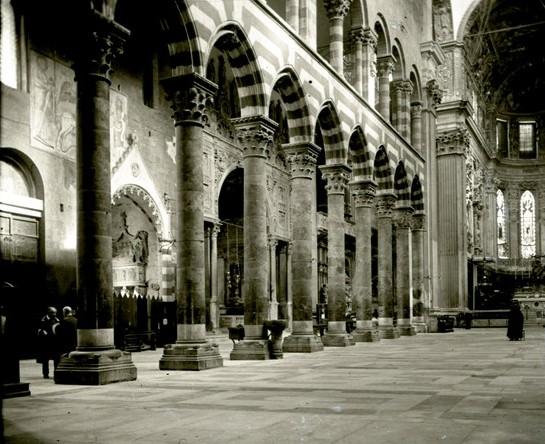 Cattedrale di San Lorenzo. Interni (taglio)