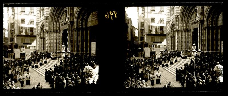 Cattedrale di San Lorenzo. Processione religiosa (originale)