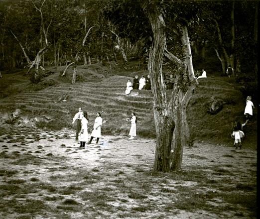 Gioco dei cerchietti in Campopiano (taglio)
