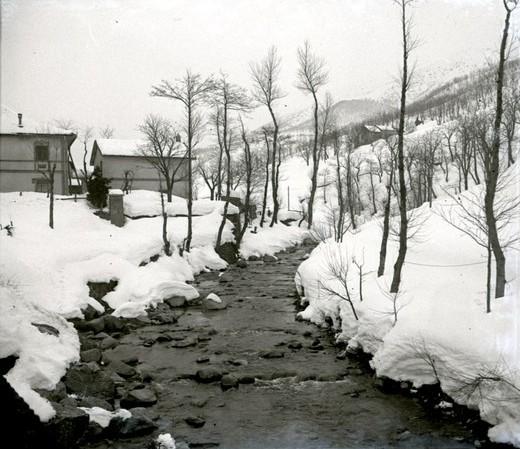 Case lungo il torrente Lemme (taglio)