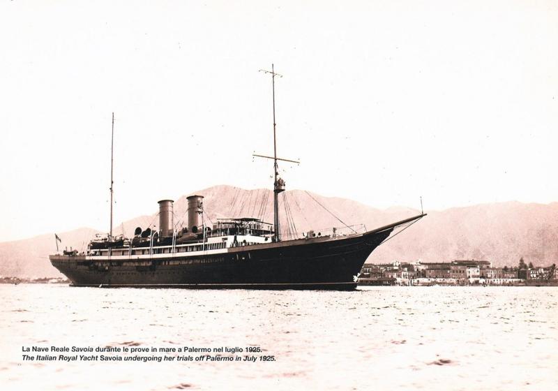 La Nave Reale Savoia durante le prove in mare a Palermo