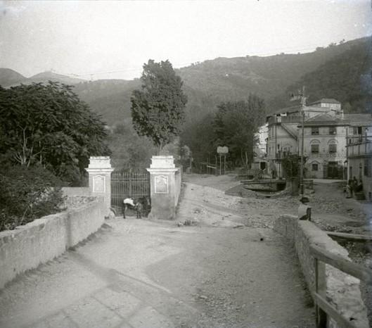 Case in val Bisagno (taglio)