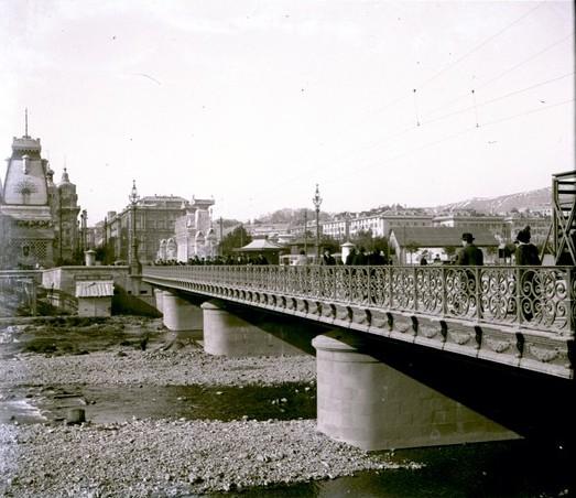 Ponte Pila sul torrente Bisagno (taglio)