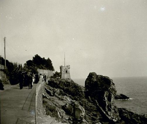 Nervi. Castello Gropallo (taglio)