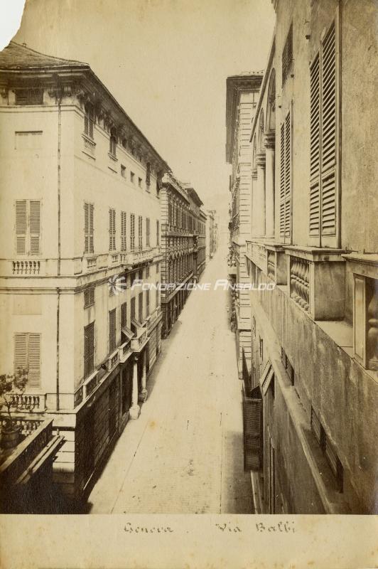 Genova - via Balbi