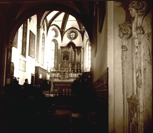 Interno della chiesa di San Giuliano (taglio)