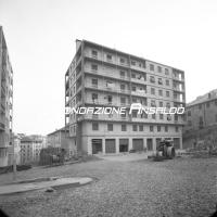 Genova - Marassi - costruzione nuovi caseggiati