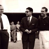 Moto Guzzi -  Il Direttore Generale della Moto Guzzi Gerardo Bonelli a sinistra con il pilota Angelo Poggio a destra
