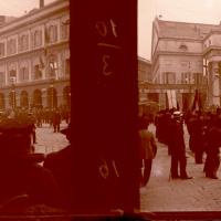 Addobbi in piazza De Ferrari (originale)
