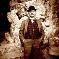 Ritratto maschile (taglio)