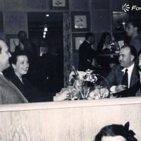 Famiglia Parodi - Giorgio Parodi a cena con la moglie Elena, il fratello Enrico, la cognata Gabriella e un'amica