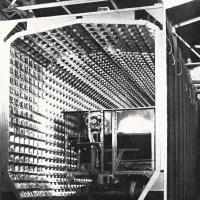 Forno a infrarossi per la cottura di vernici installato presso l'American Car and Foundry Company (USA), luglio - agosto 1960, anno VIII, n. 4, p. 55