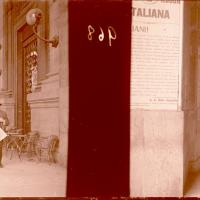 Via XX Settembre. Bar della Borsa sotto i portici (originale)