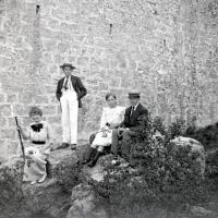 Ritratto di gruppo (taglio)