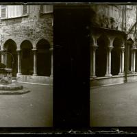 Chiostro di San Matteo. Colonnati e pozzo (originale)