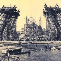 7 dicembre 1887, il montaggio della carpenteria nella parte inferiore dei piloni della Torre Eiffel, marzo - aprile 1958, anno VI, n. 2, p. 45