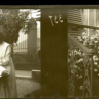 Ritratto di Edoardino e Lina in giardino (originale)