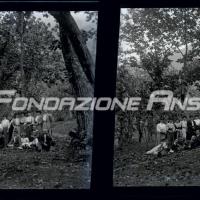 Gruppo nei boschi di Fontaneggi (originale)