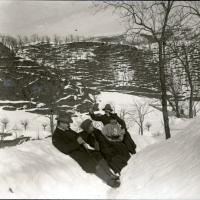 Molini. Riposo nella neve (taglio)